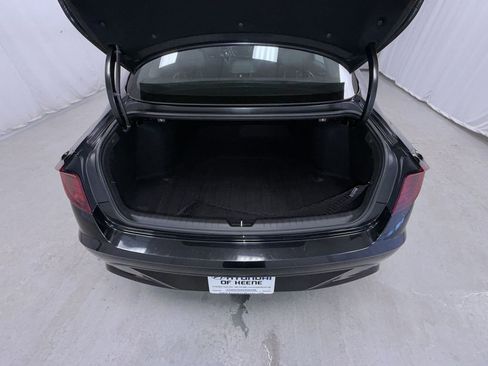 Used 2022 Hyundai Sonata Limited image 16