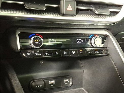 Used 2023 Kia K5 GT-Line image 19