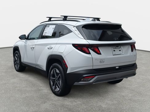 Certified 2025 Hyundai Tucson SEL AWD/4WD image 7