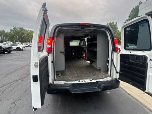 Certified 2019 Chevrolet Express 2500 w/ Driver Convenience Package RWD image 14