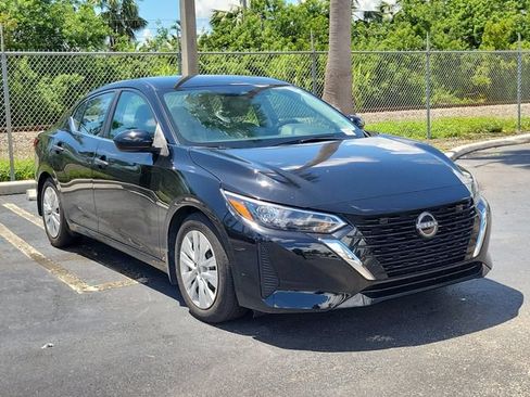 Used 2024 Nissan Sentra S FWD image 3