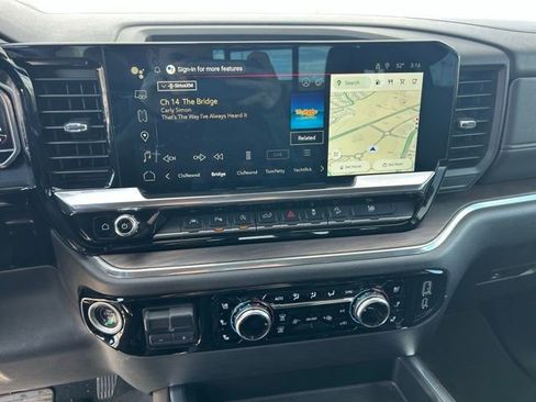 Used 2023 GMC Sierra 1500 SLT w/ SLT Premium Plus Package image 21