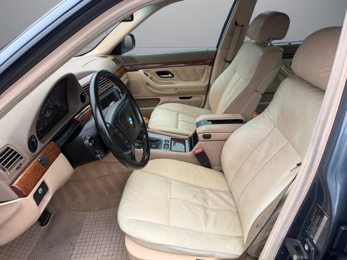 Used 2001 BMW 740iL RWD image 9