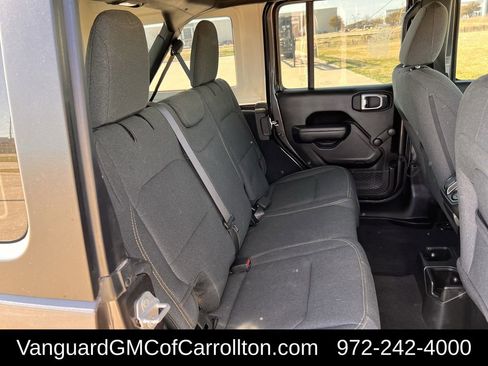 Used 2024 Jeep Wrangler Sport image 27