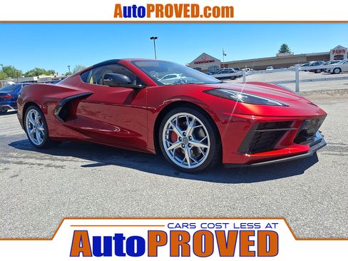 Used 2021 Chevrolet Corvette Stingray Premium Cpe w/ Z51 Performance Package RWD image 1