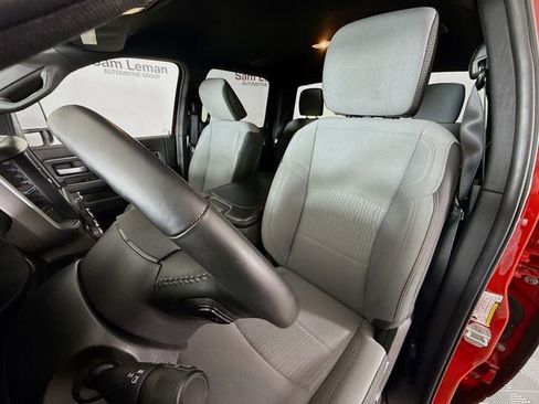 Used 2024 RAM 2500 Big Horn w/ Bed Utility Group image 19