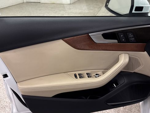 Used 2021 Audi A4 2.0T Premium Plus image 3