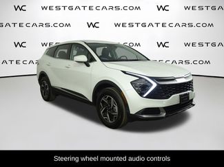Used 2024 Kia Sportage LX video 2