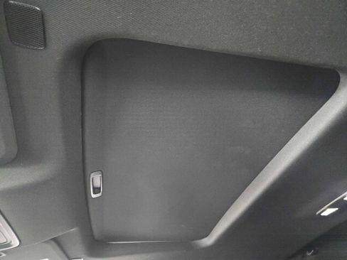 Certified 2022 GMC Sierra 1500 AT4 w/ AT4 Preferred Package image 26