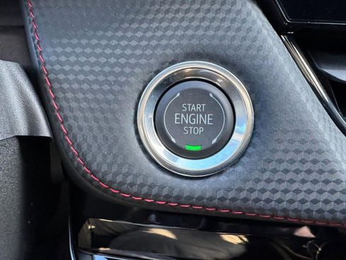 New 2026 Chevrolet Equinox RS w/ LPO, Floor Liner Package image 17