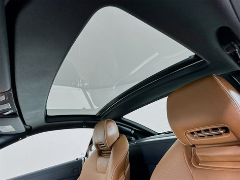Used 2020 Mercedes-Benz SL 550 image 24