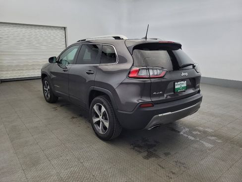 Used 2019 Jeep Cherokee Limited image 5