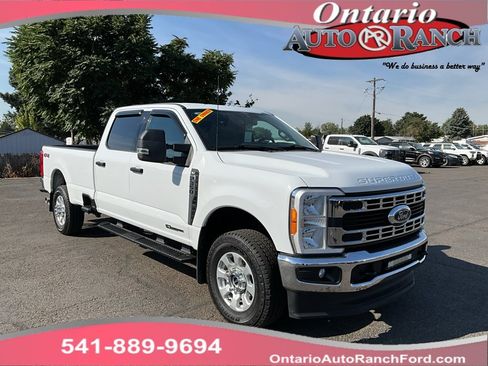 Used 2023 Ford F350 XLT w/ Camper Package AWD/4WD image 1