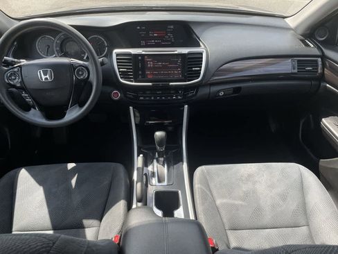 Used 2016 Honda Accord EX image 22