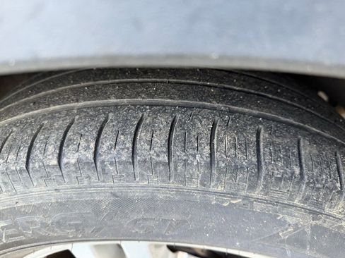 Used 2023 Ford Explorer 2WD image 8