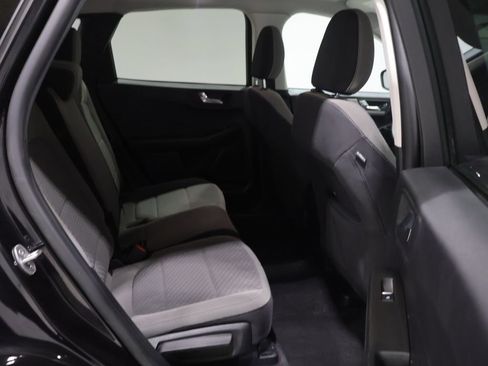 Used 2021 Ford Escape SE image 20