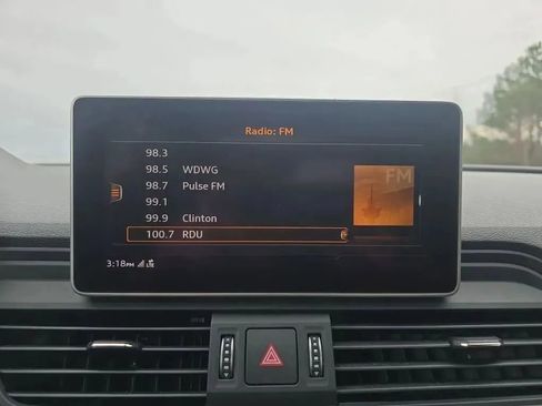 Used 2018 Audi Q5 2.0T Premium image 30