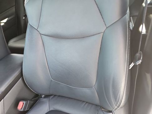 Used 2021 Toyota RAV4 XLE FWD image 15