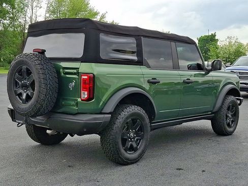 Used 2022 Ford Bronco Black Diamond AWD/4WD image 9