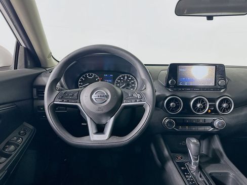 Used 2022 Nissan Sentra S FWD image 17