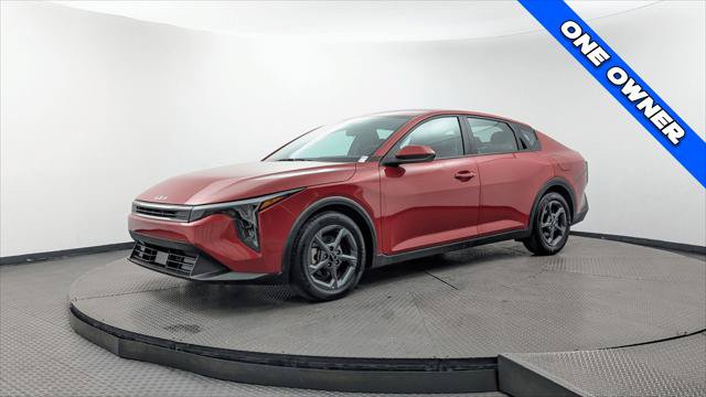 Used 2025 Kia K4 FWD image 2