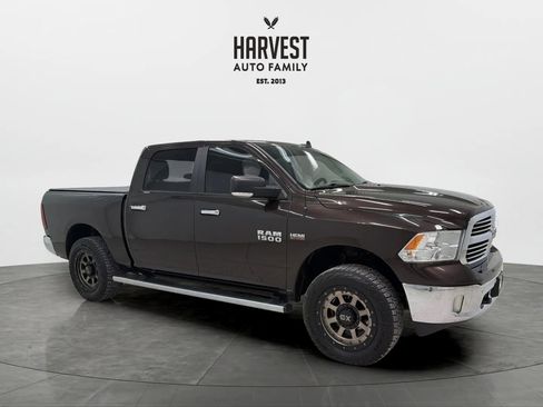 Used 2017 RAM 1500 Big Horn AWD/4WD image 9