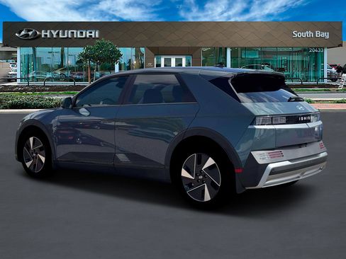 New 2026 Hyundai Ioniq 5 SEL RWD image 4