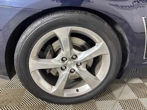 Used 2015 Chevrolet Camaro SS RWD image 23