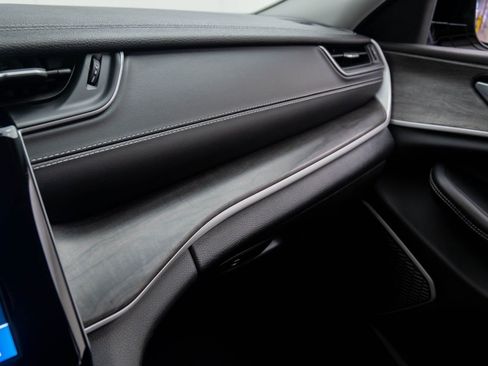 Used 2021 Jeep Grand Cherokee L Limited image 30