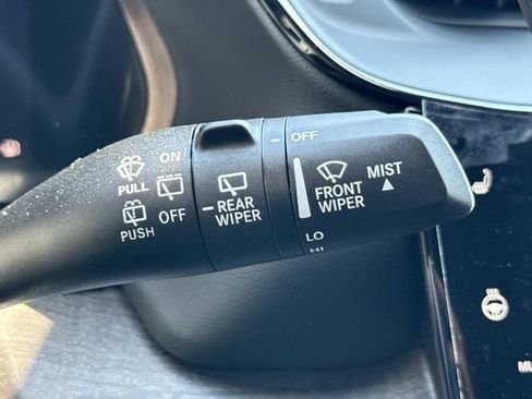 New 2026 Jeep Grand Cherokee L Limited AWD/4WD image 33