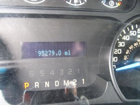 Used 2014 Ford F150 XL w/ Equipment Group 101A Mid image 17