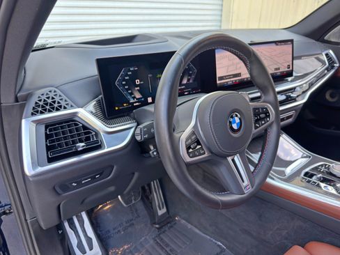 Used 2025 BMW X5 M60i AWD/4WD image 14