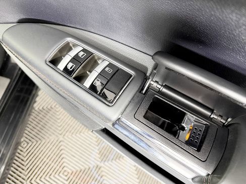 Used 2012 Mercedes-Benz S 63 AMG image 48