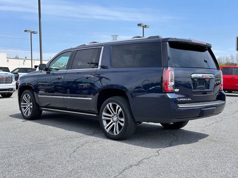 Used 2018 GMC Yukon XL Denali w/ Denali Ultimate Package AWD/4WD image 7