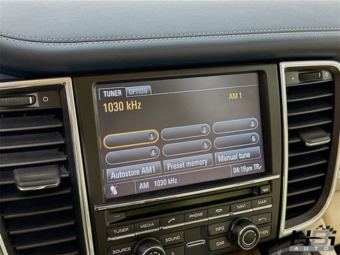 Used 2012 Porsche Panamera 4S image 12