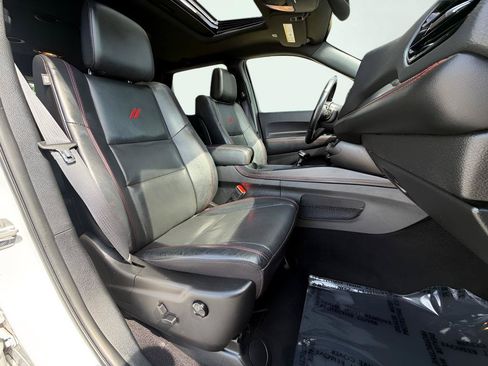 Used 2023 Dodge Durango GT AWD/4WD image 35