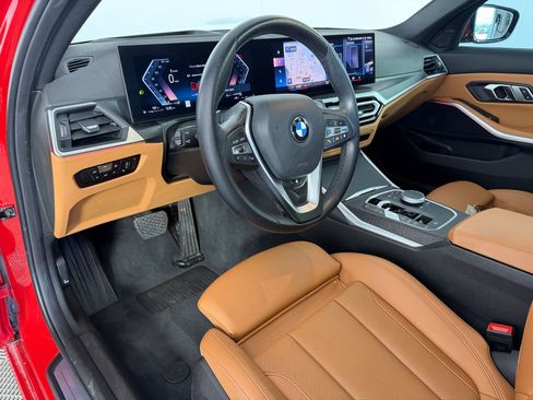 Used 2023 BMW 330i Sedan w/ Premium Package image 4