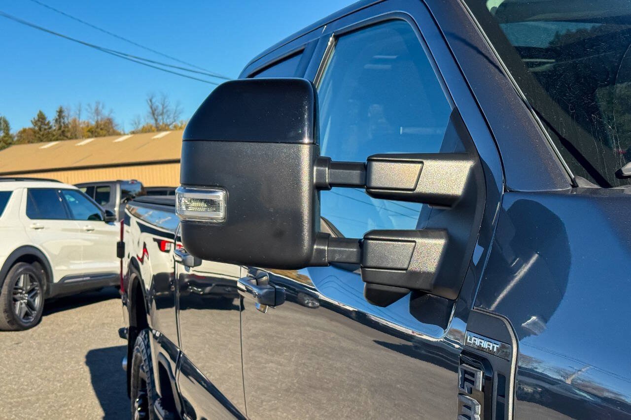 Used 2024 Ford F350 Lariat w/ Sport Appearance Package AWD/4WD image 10