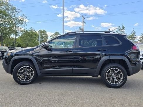 Used 2020 Jeep Cherokee Trailhawk w/ Cold Weather Group image 24