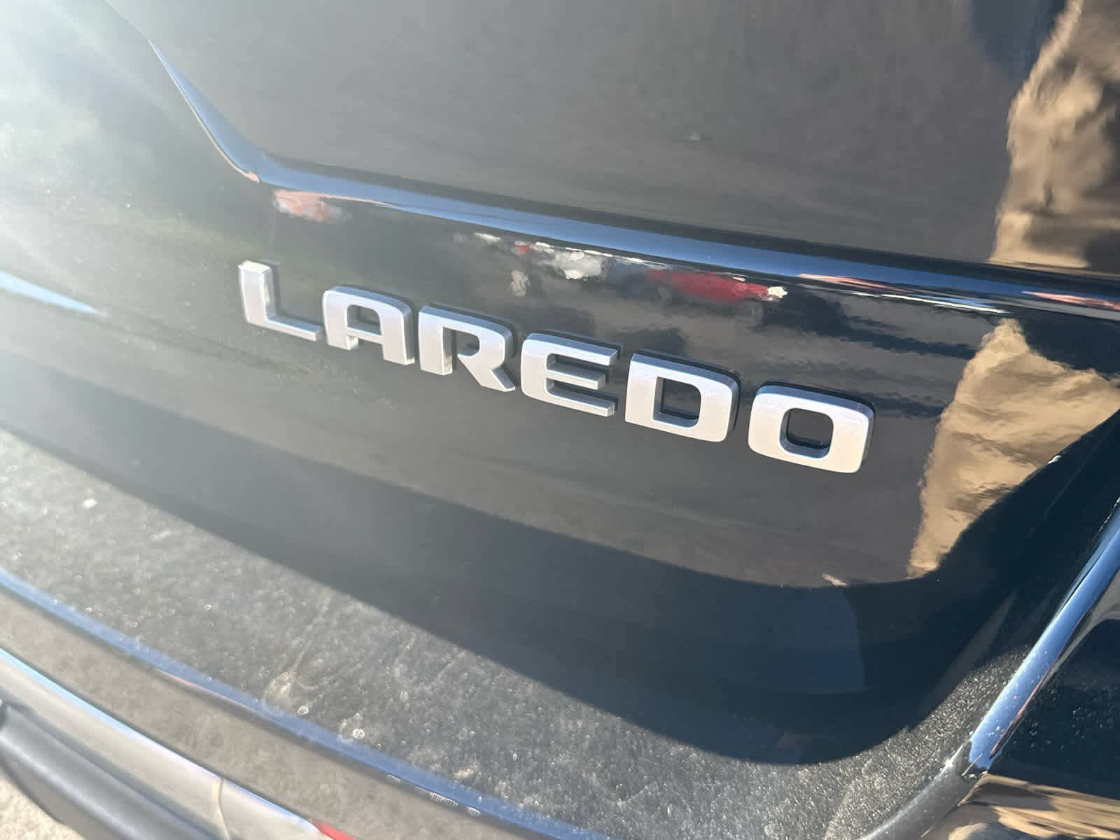New 2025 Jeep Grand Cherokee Laredo X w/ Luxury Tech Group I AWD/4WD image 7