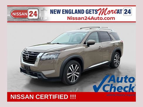 Certified 2023 Nissan Pathfinder Platinum AWD/4WD image 1