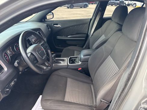 Used 2023 Dodge Charger SXT RWD image 21