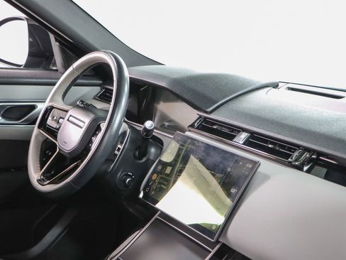 Used 2024 Land Rover Range Rover Velar Dynamic SE image 25