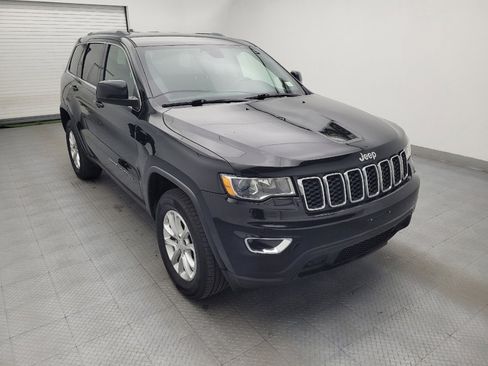 Used 2021 Jeep Grand Cherokee Laredo AWD/4WD image 13