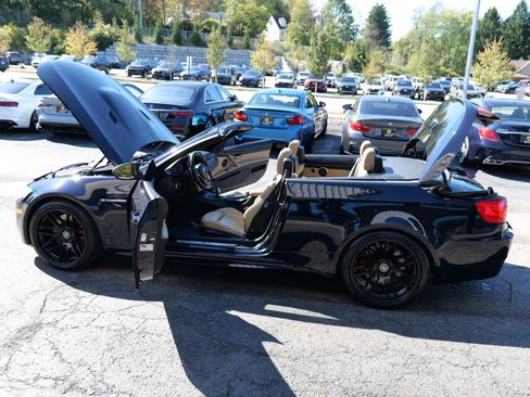 Used 2013 BMW M3 Convertible image 54