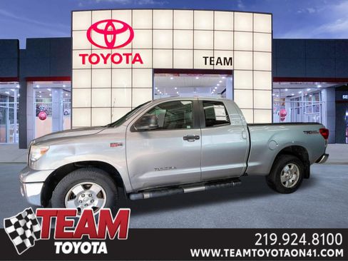 Used 2013 Toyota Tundra 4x4 Double Cab w/ TRD Off-Road Pkg image 1