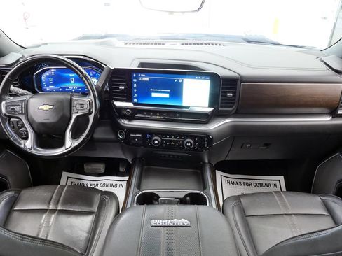 Used 2024 Chevrolet Silverado 3500 High Country w/ High Country Premium Package AWD/4WD image 22