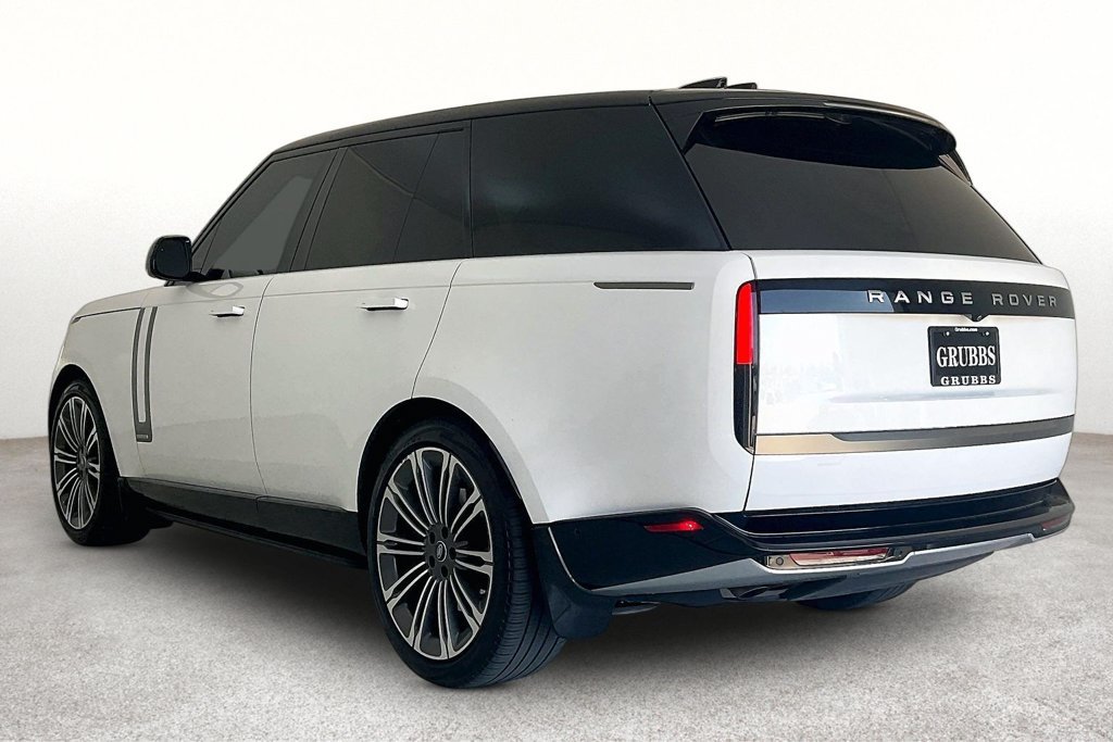 Used 2024 Land Rover Range Rover Autobiography AWD/4WD image 12