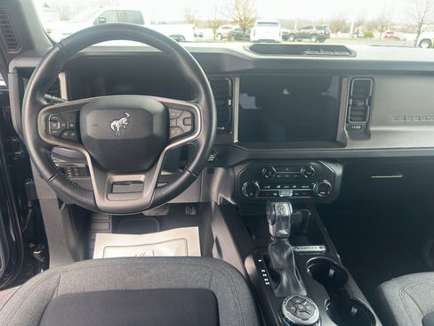 Used 2025 Ford Bronco Big Bend image 18