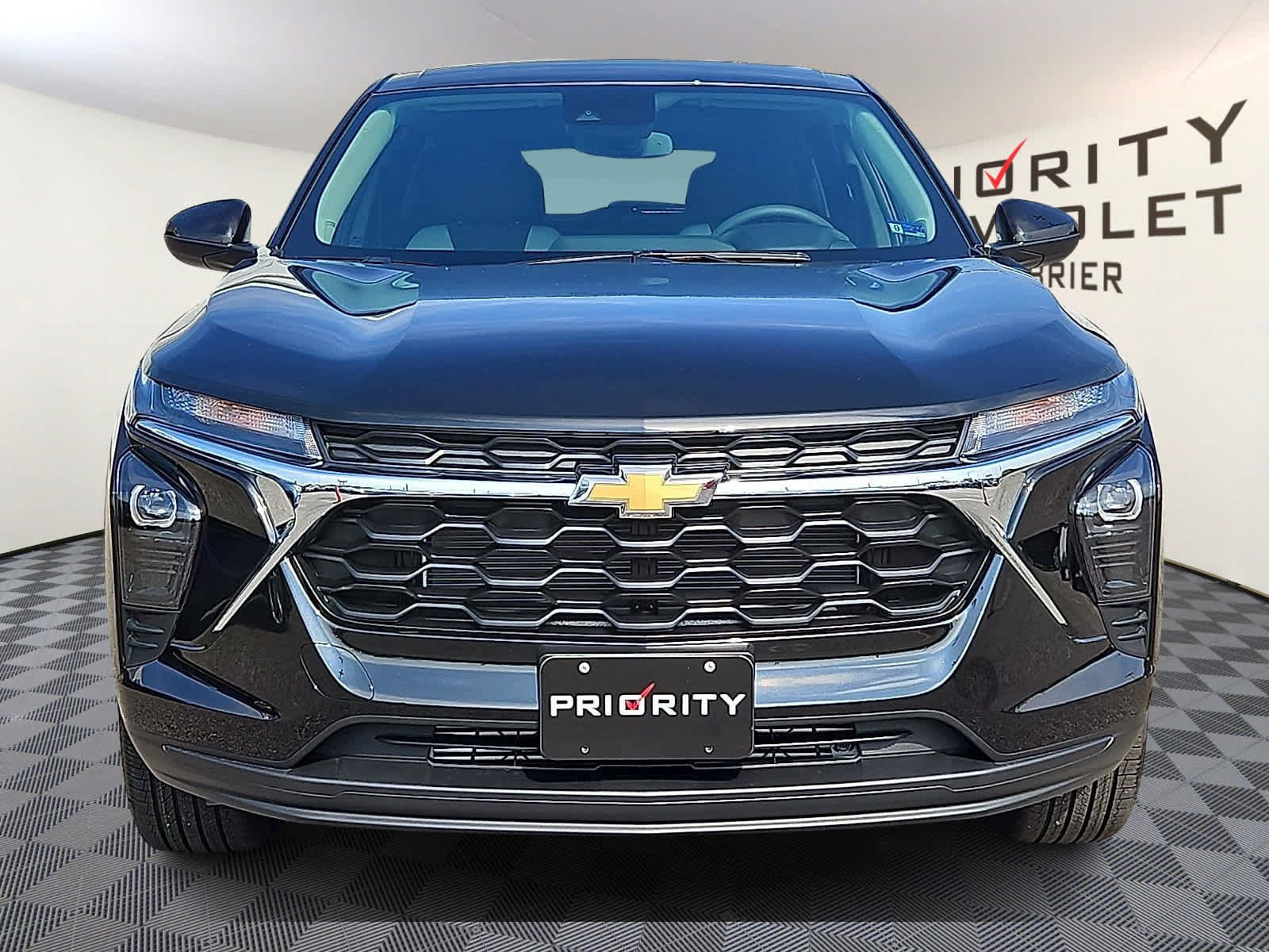 New 2026 Chevrolet Trax LS w/ LS Convenience Package FWD image 2